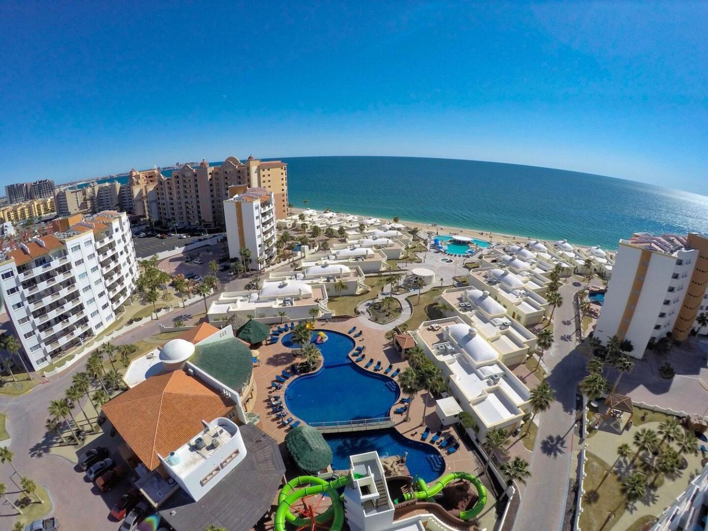 Las Palmas Resort Пуэрто-Пеньяско Экстерьер фото